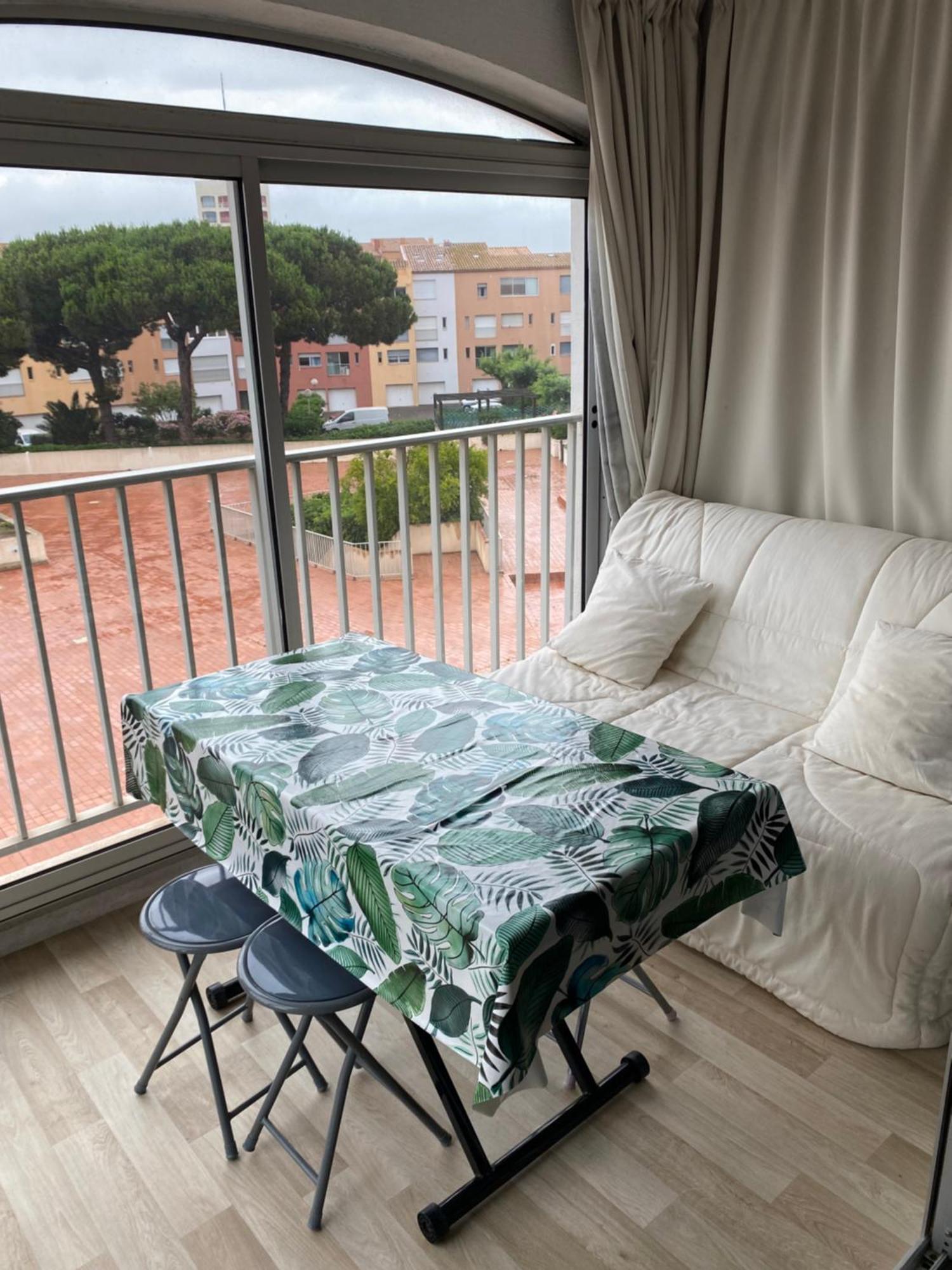 Studio Avec Belle Vue Sur Le Port Appartement Agde Buitenkant foto